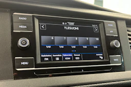musta Volkswagen Caravelle 2020 kuva 27.
