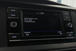 musta Volkswagen Caravelle 2020 kuva 29.
