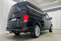 musta Volkswagen Caravelle 2020 kuva 34.