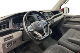 punainen Volkswagen Caravelle 2020 kuva 6.