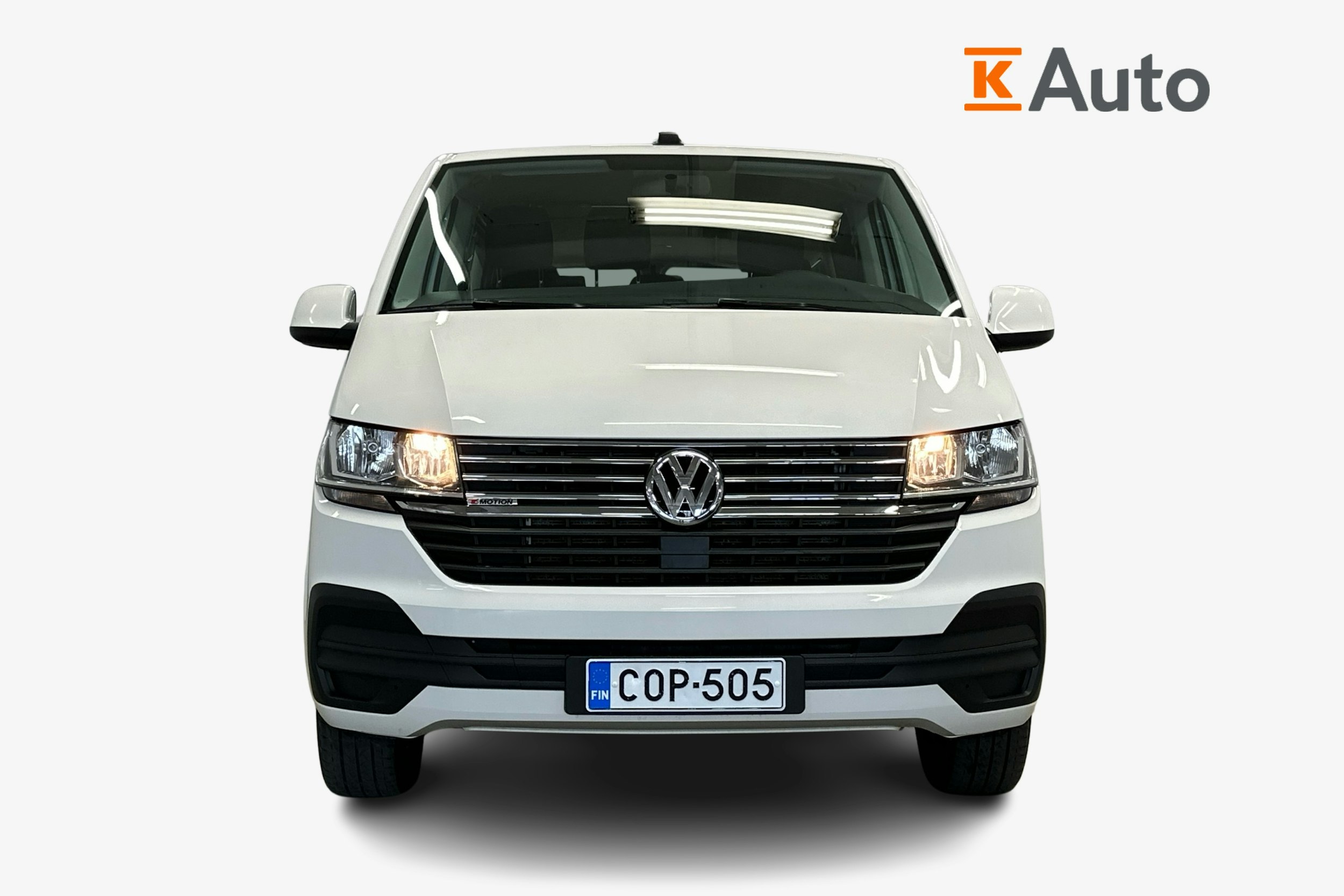 valkoinen Volkswagen Caravelle 2020 kuva 4.