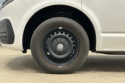 valkoinen Volkswagen Caravelle 2020 kuva 9.