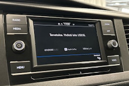 valkoinen Volkswagen Caravelle 2020 kuva 19.