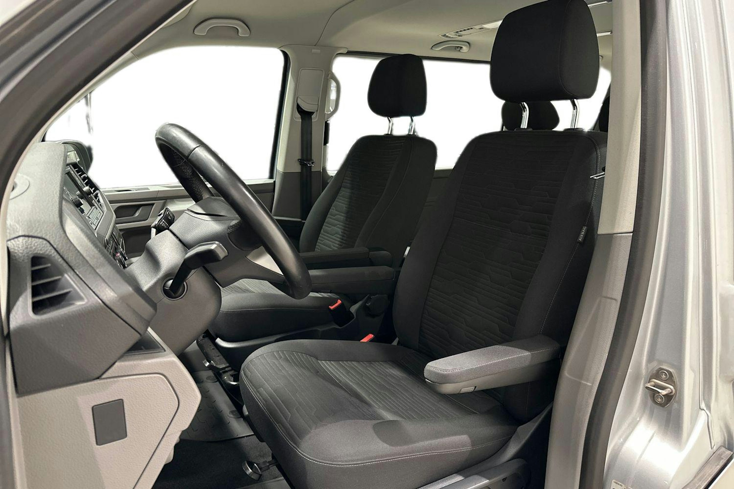 hopea Volkswagen Caravelle 2020 kuva 10.
