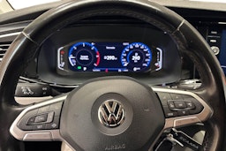 Musta Volkswagen CARAVELLE 2020 kuva 9.