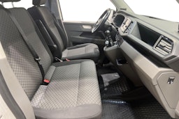 Valkoinen Volkswagen Caravelle 2020 kuva 11.