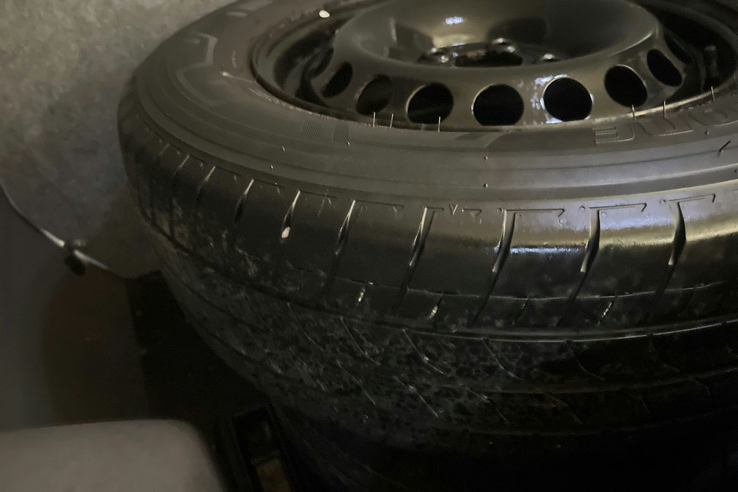 Valkoinen Volkswagen Caravelle 2020 kuva 23.