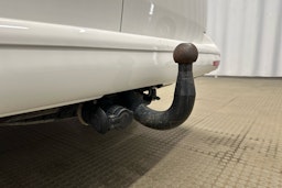 valkoinen Volkswagen Caravelle 2020 kuva 21.