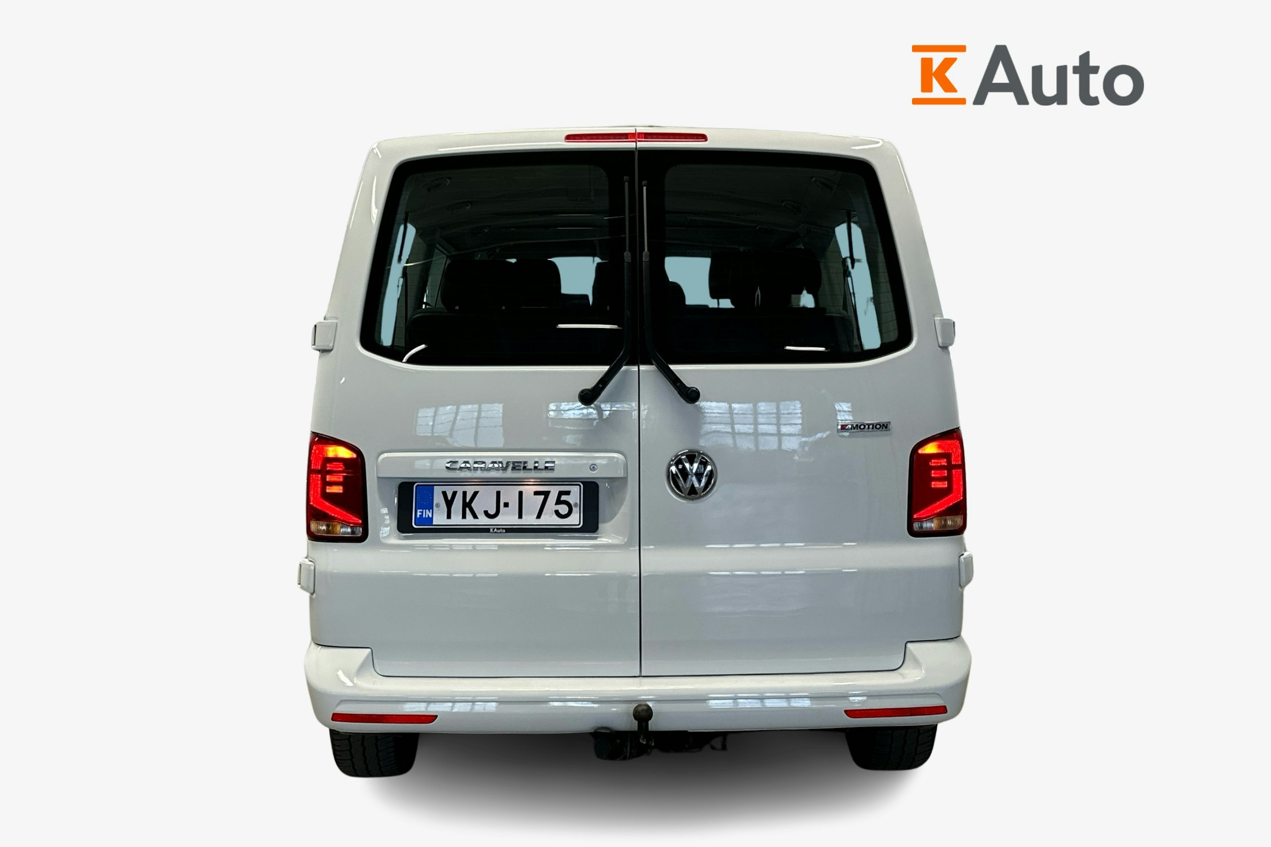 valkoinen Volkswagen Caravelle 2020 kuva 3.