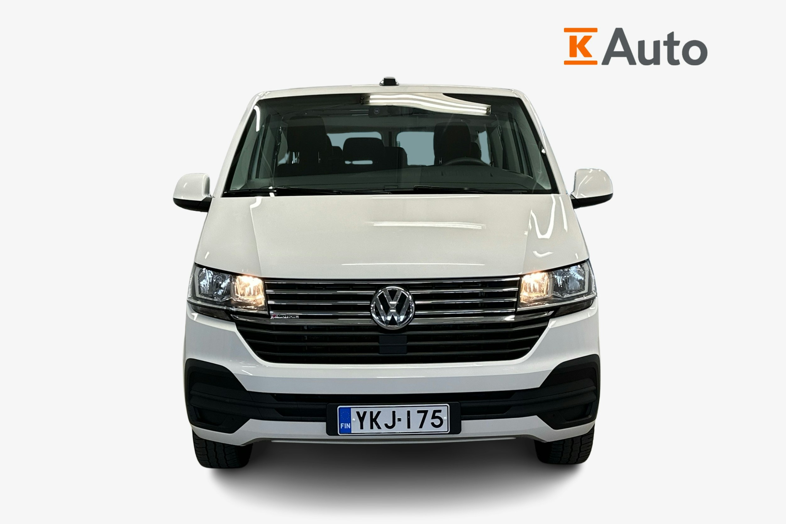 valkoinen Volkswagen Caravelle 2020 kuva 4.