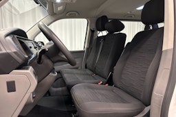 valkoinen Volkswagen Caravelle 2020 kuva 15.