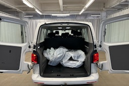 valkoinen Volkswagen Caravelle 2020 kuva 16.