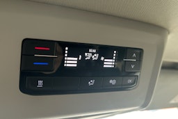 valkoinen Volkswagen Caravelle 2020 kuva 10.