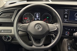 valkoinen Volkswagen Caravelle 2020 kuva 12.