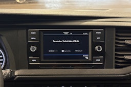 valkoinen Volkswagen Caravelle 2020 kuva 14.
