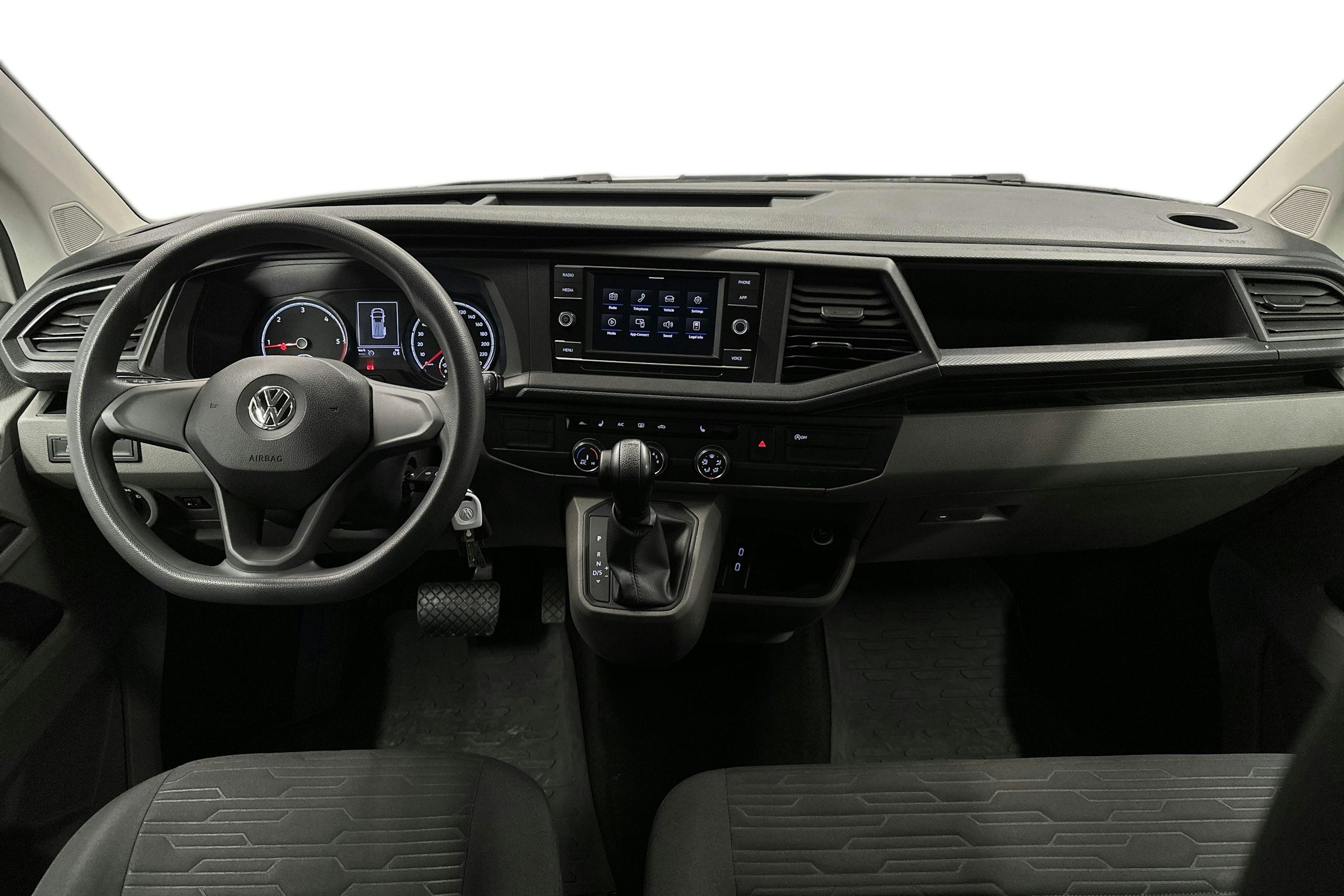 valkoinen Volkswagen Caravelle 2020 kuva 9.