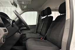 valkoinen Volkswagen Caravelle 2020 kuva 16.