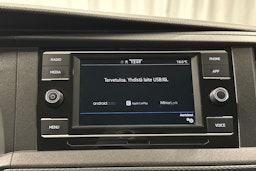 valkoinen Volkswagen Caravelle 2020 kuva 23.