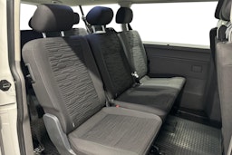 valkoinen Volkswagen Caravelle 2020 kuva 8.