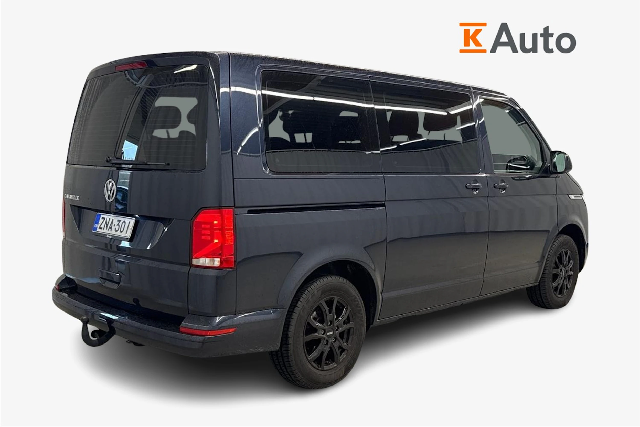sininen Volkswagen Caravelle 2020 kuva 2.