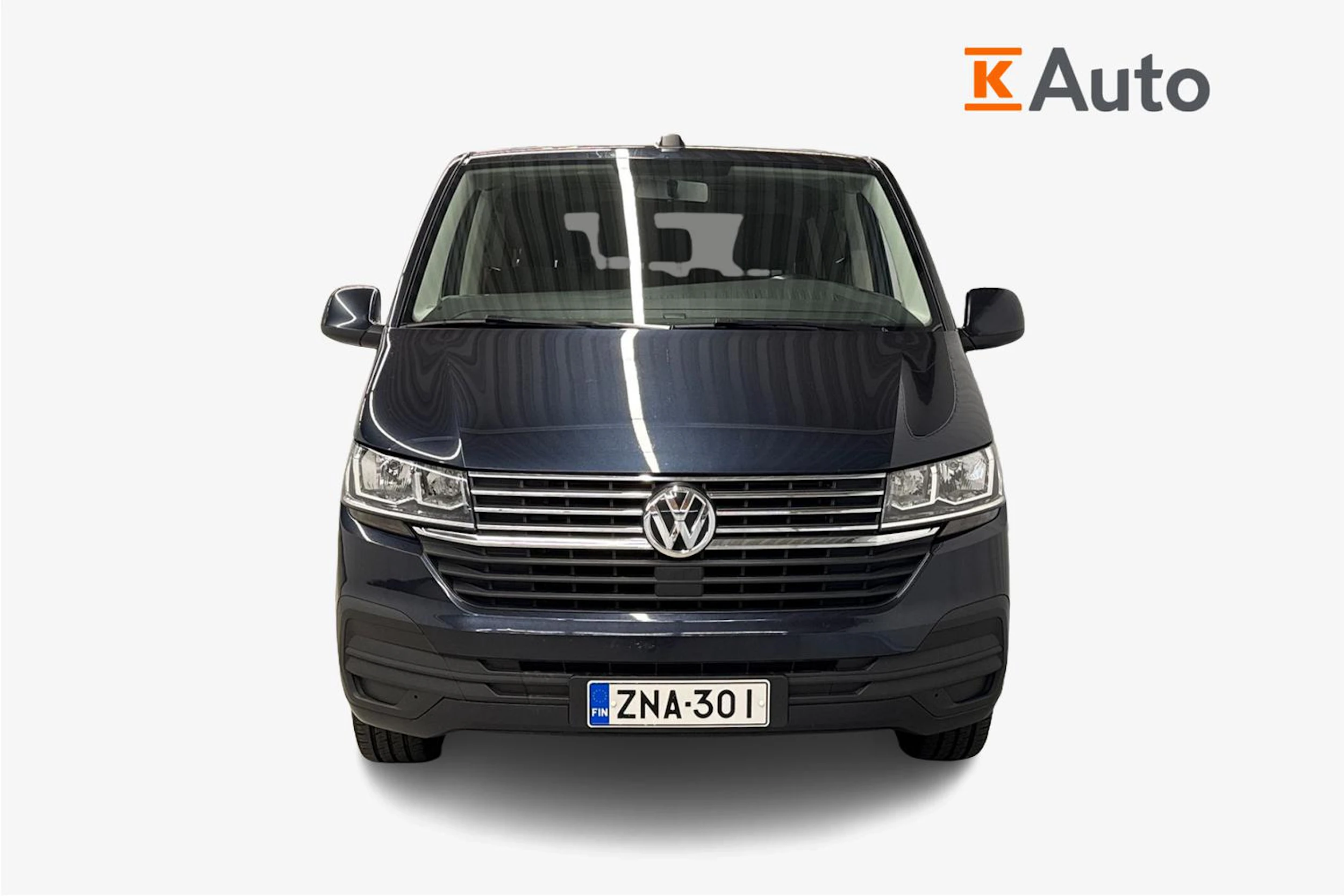sininen Volkswagen Caravelle 2020 kuva 5.