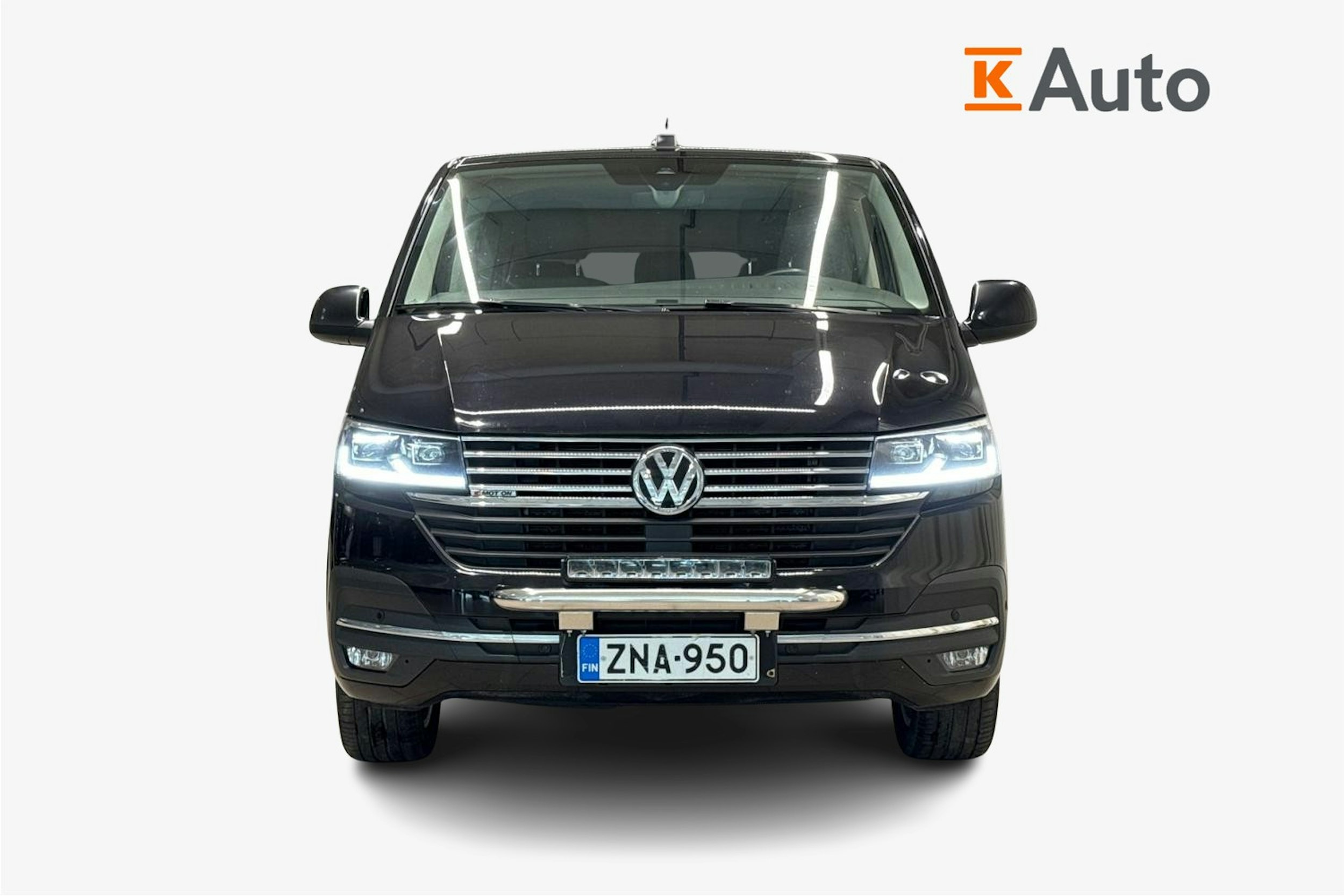 musta Volkswagen Caravelle 2020 kuva 5.