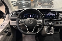 musta Volkswagen Caravelle 2020 kuva 13.