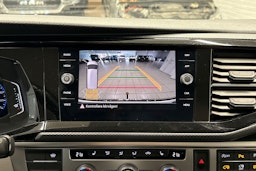 musta Volkswagen Caravelle 2020 kuva 23.