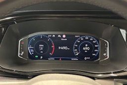 musta Volkswagen Caravelle 2020 kuva 25.
