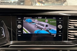musta Volkswagen Caravelle 2020 kuva 27.