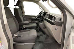 hopea Volkswagen Caravelle 2020 kuva 11.