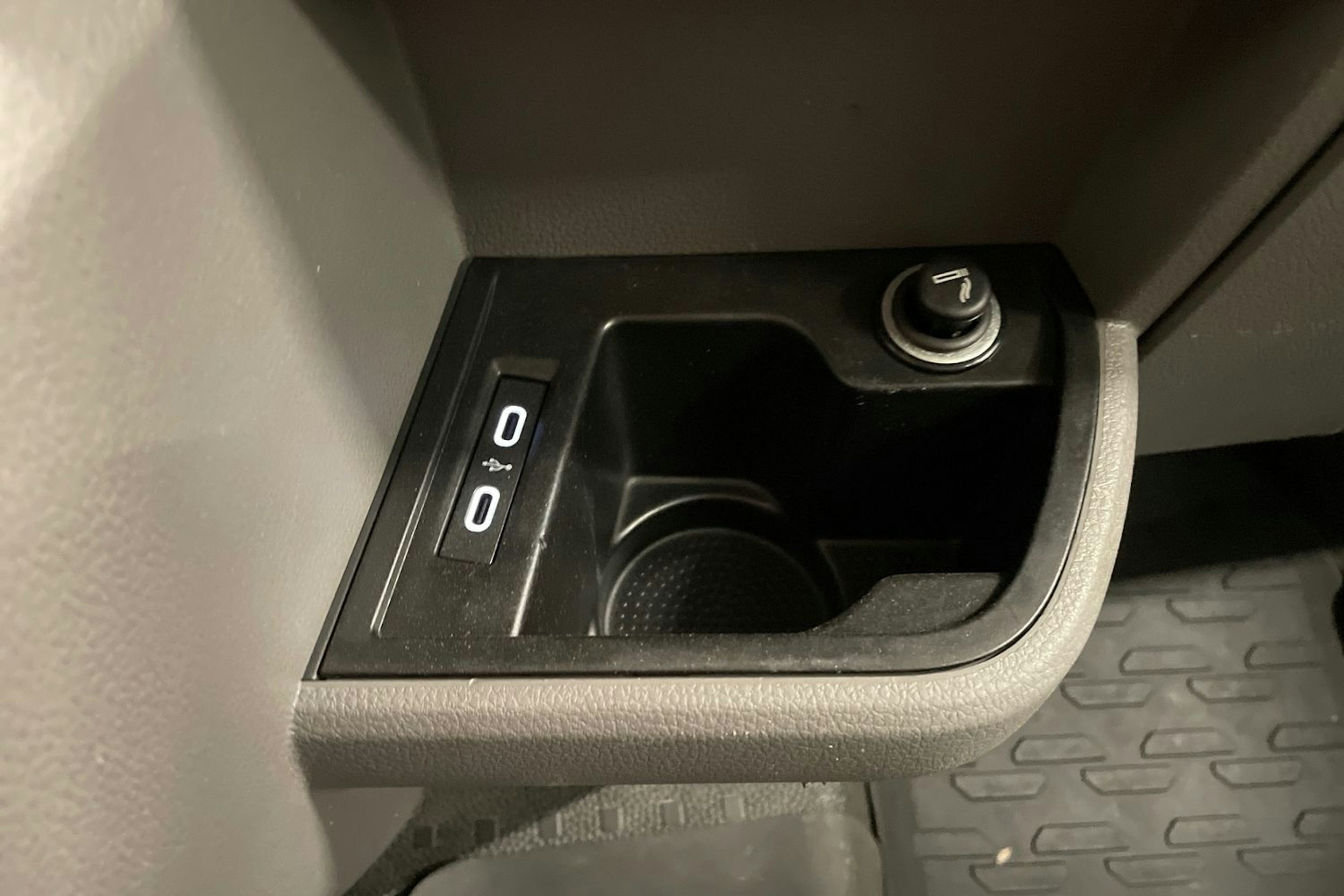 hopea Volkswagen Caravelle 2020 kuva 28.