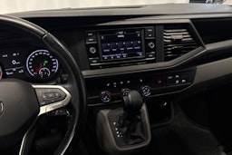 valkoinen Volkswagen Caravelle 2021 kuva 13.
