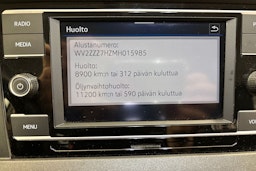 valkoinen Volkswagen Caravelle 2021 kuva 21.