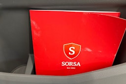 valkoinen Volkswagen Caravelle 2021 kuva 29.