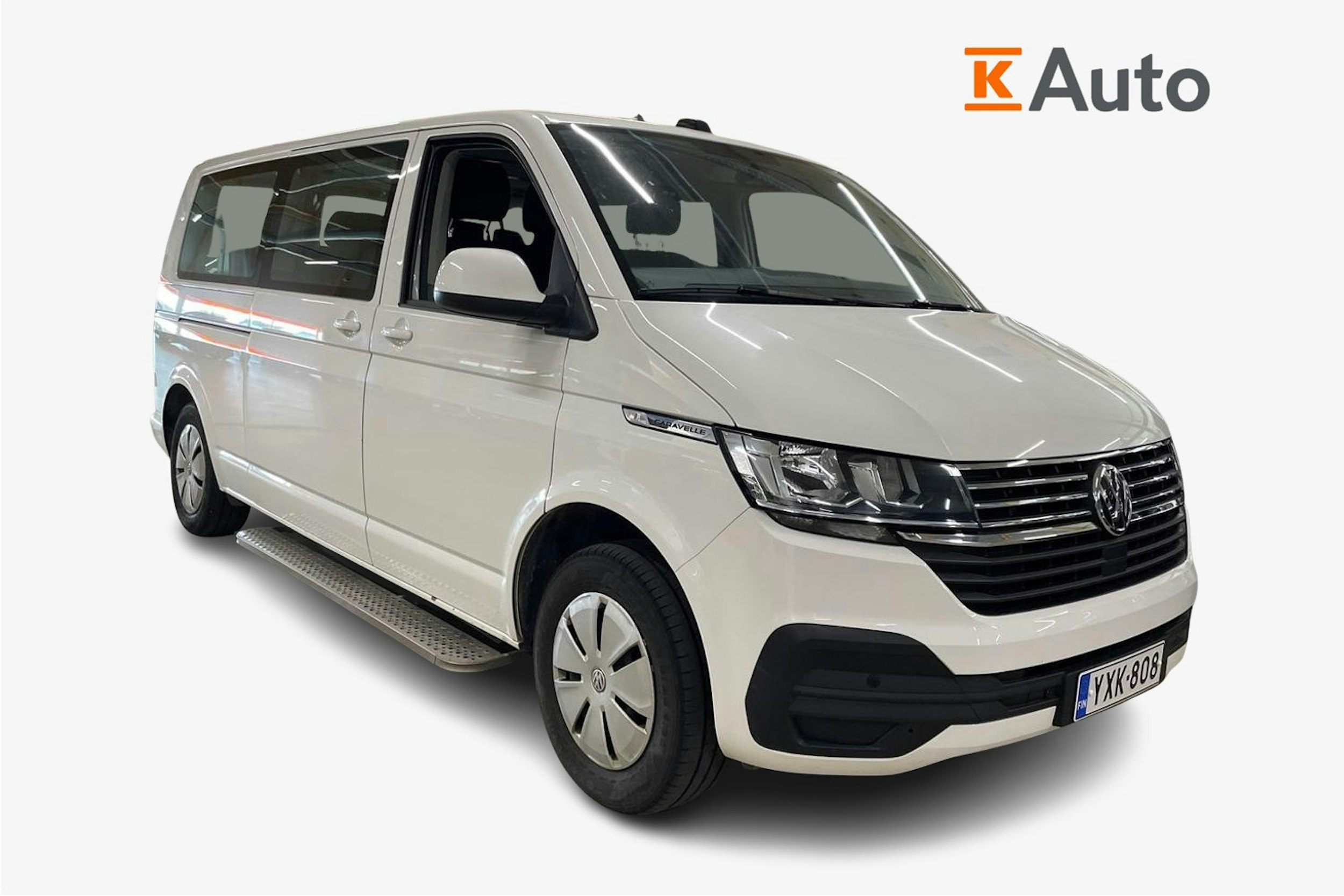valkoinen Volkswagen Caravelle 2021 kuva 1.