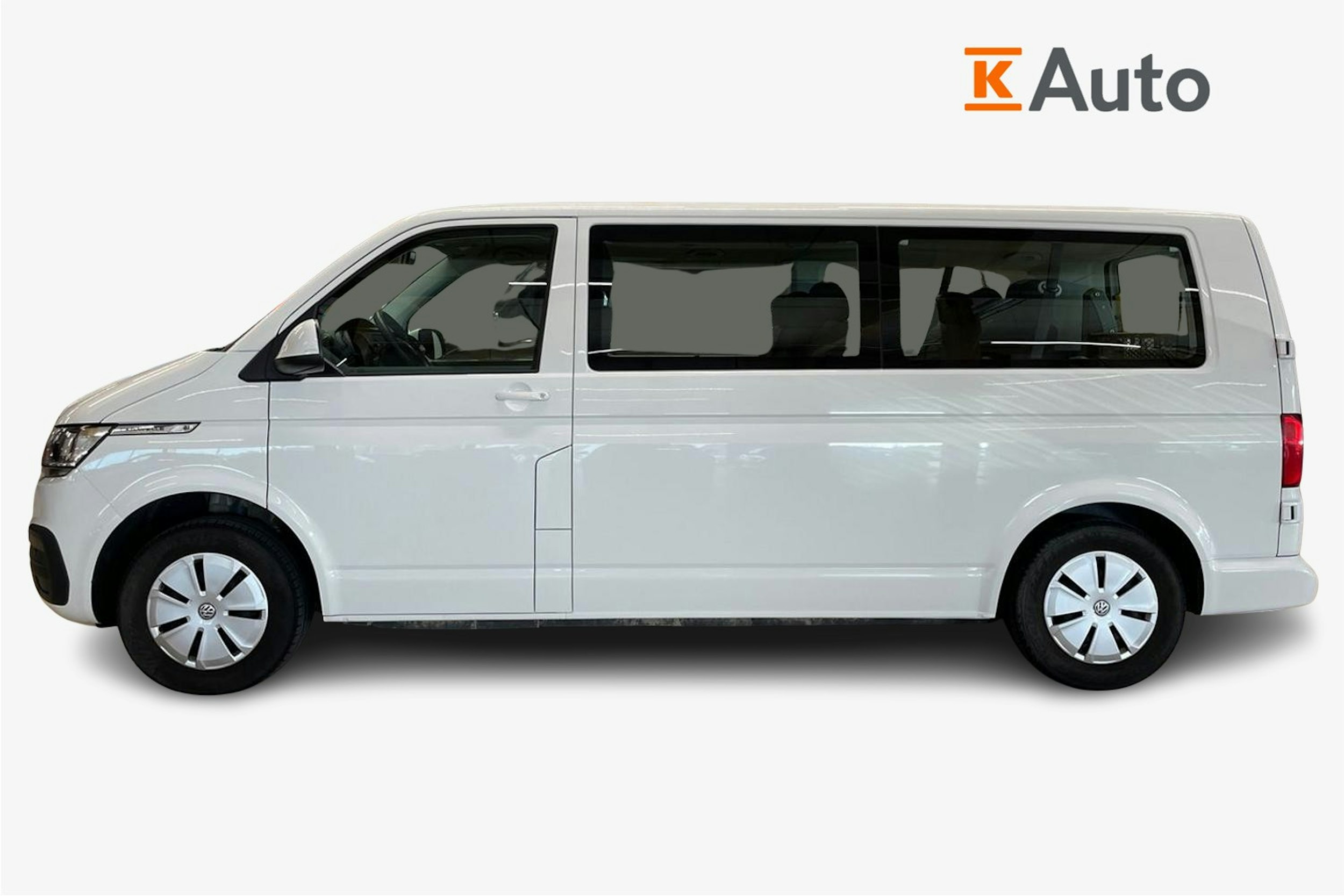 valkoinen Volkswagen Caravelle 2021 kuva 6.