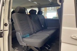 valkoinen Volkswagen Caravelle 2021 kuva 17.