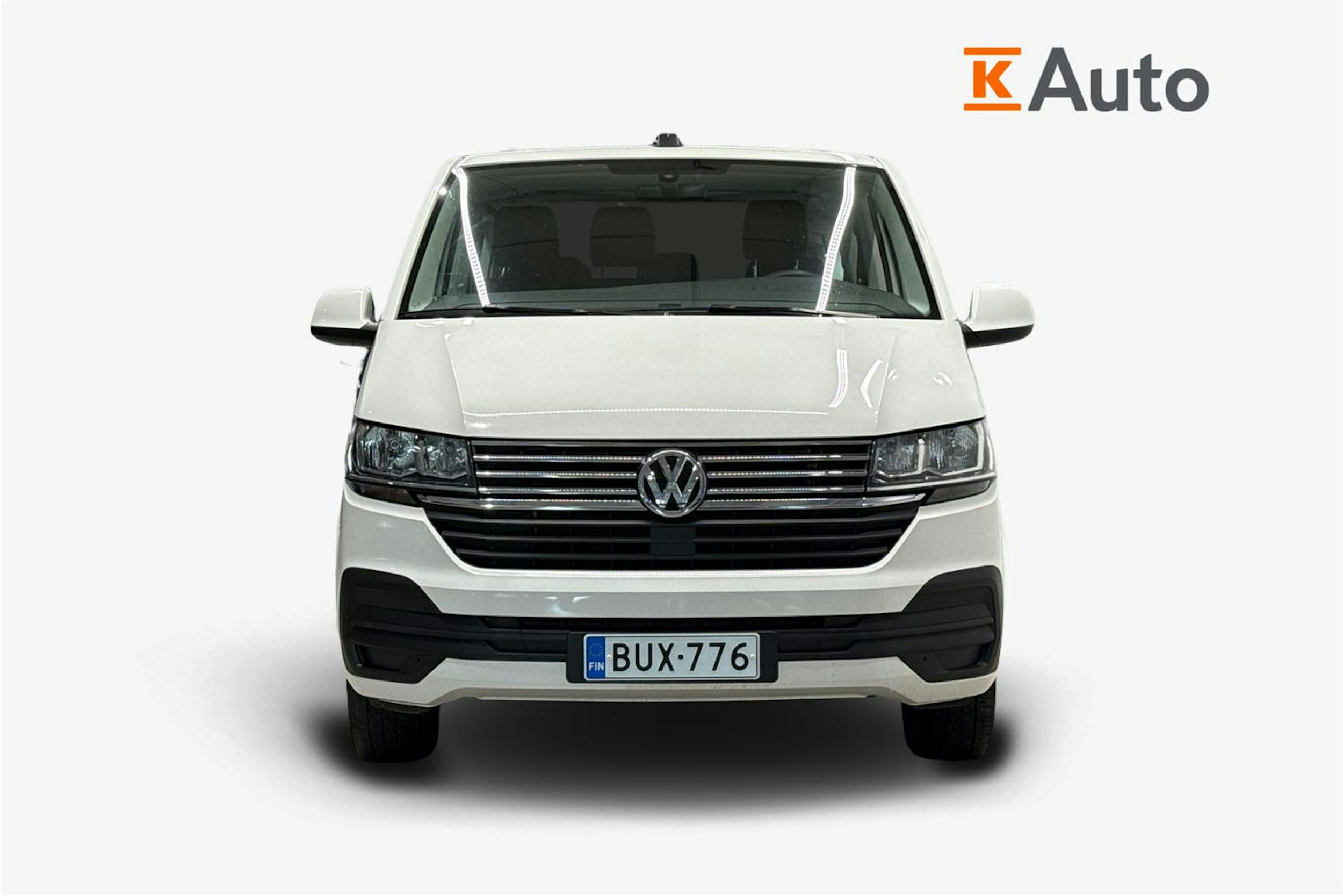 valkoinen Volkswagen Caravelle 2022 kuva 4.