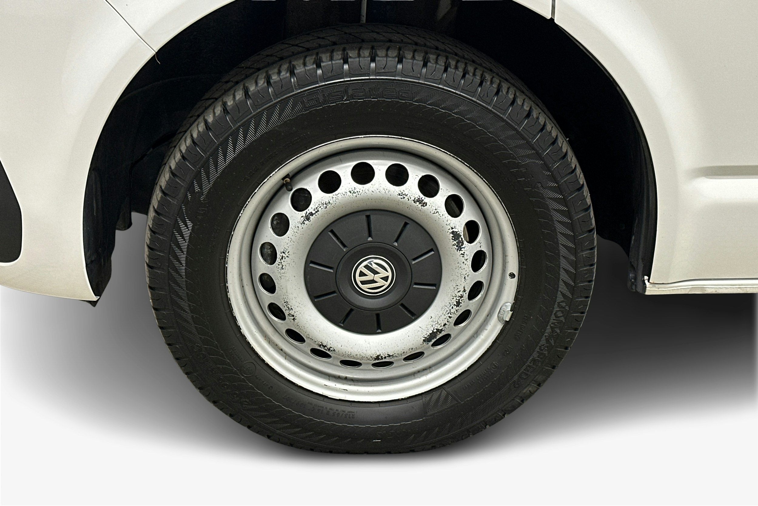 valkoinen Volkswagen Caravelle 2022 kuva 9.