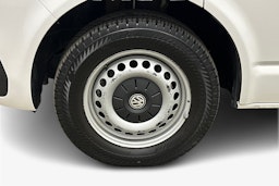 valkoinen Volkswagen Caravelle 2022 kuva 9.