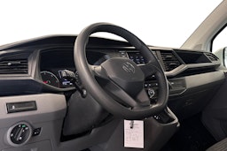 valkoinen Volkswagen Caravelle 2022 kuva 3.