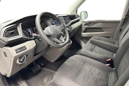 valkoinen Volkswagen Caravelle 2022 kuva 6.