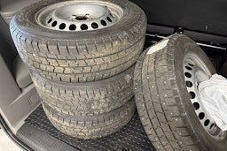 valkoinen Volkswagen Caravelle 2022 kuva 14.