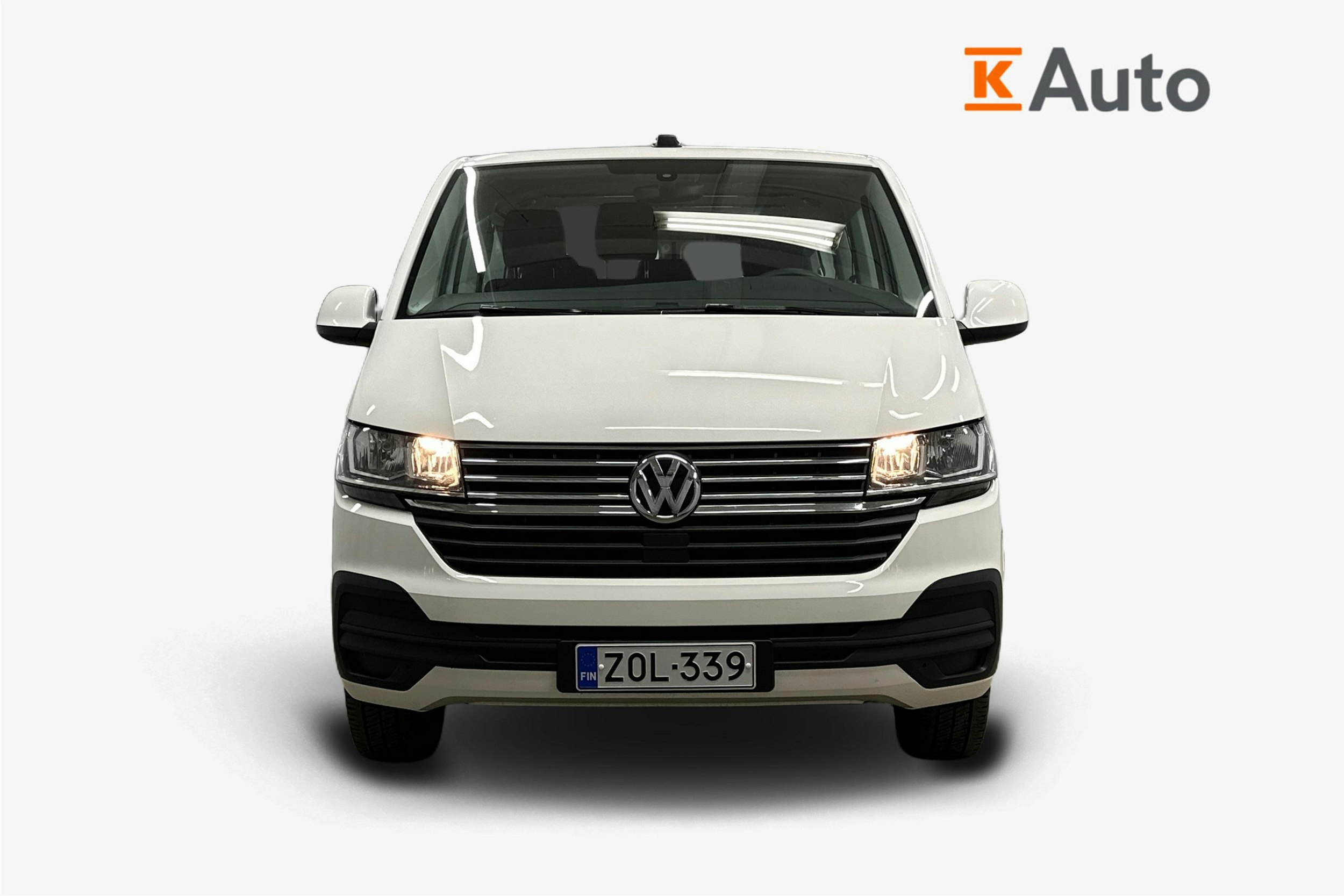 valkoinen Volkswagen Caravelle 2022 kuva 4.