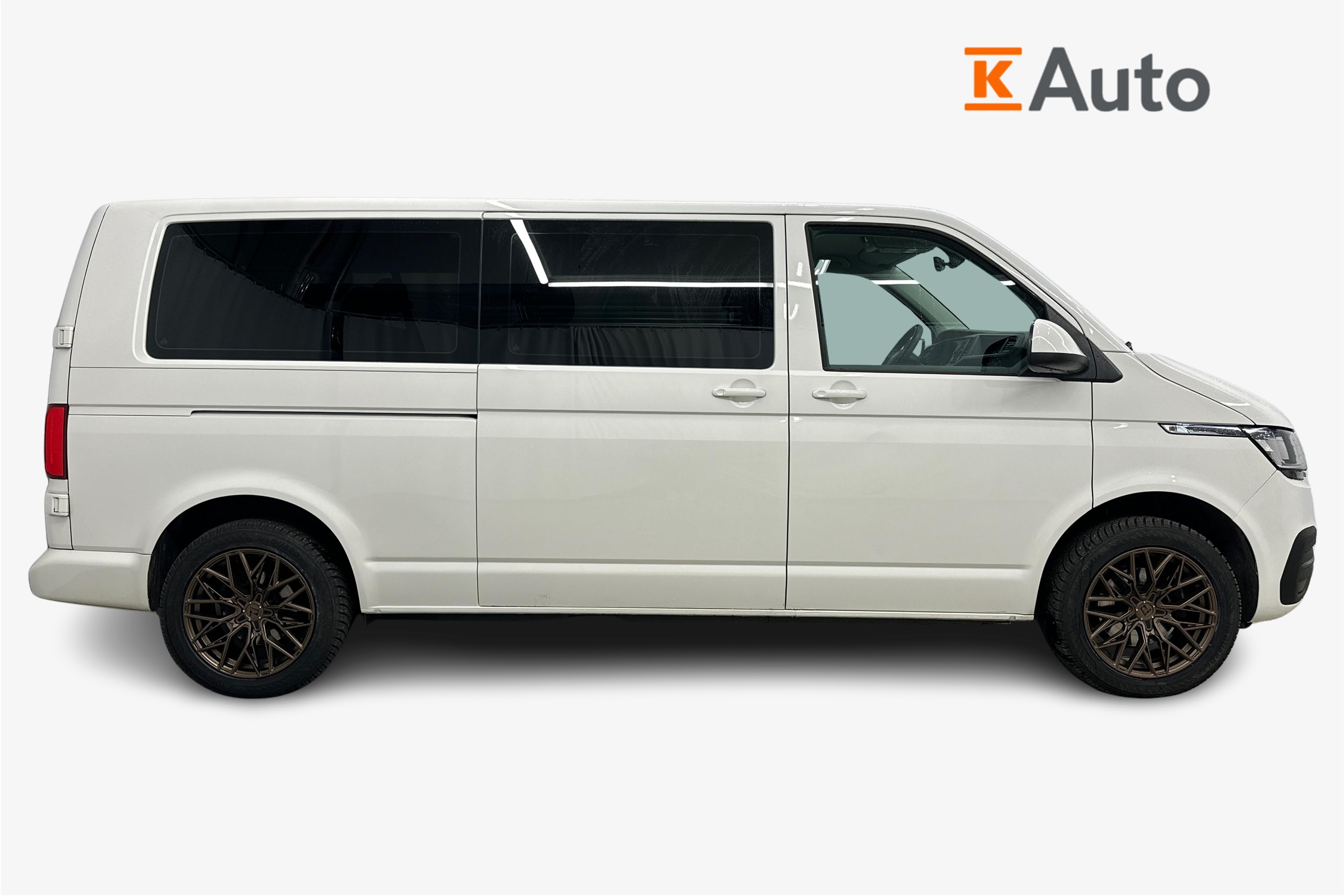 Volkswagen Caravelle 2022, kuva 5/35