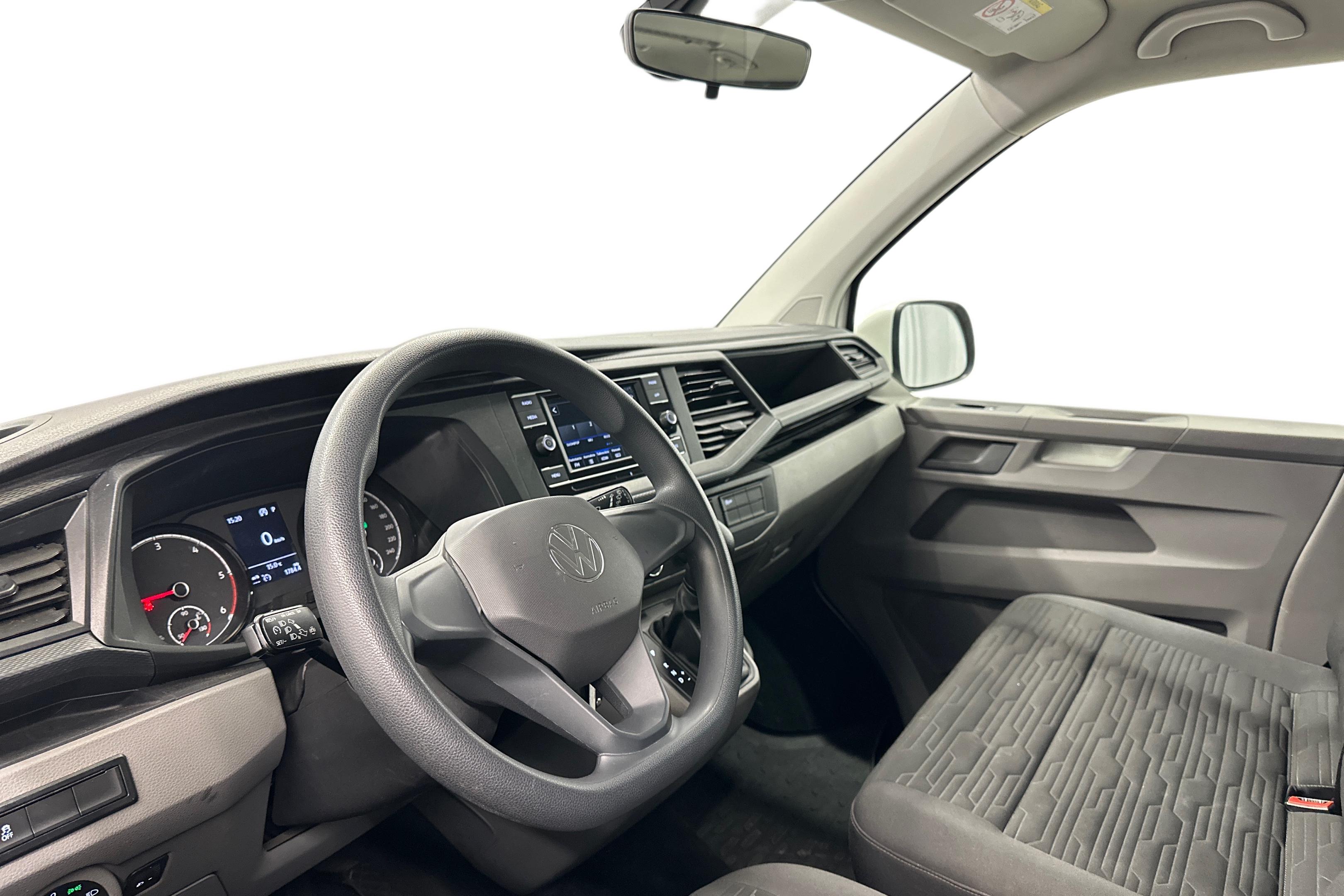 Volkswagen Caravelle 2022, kuva 6/35