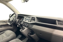 valkoinen Volkswagen Caravelle 2022 kuva 9.