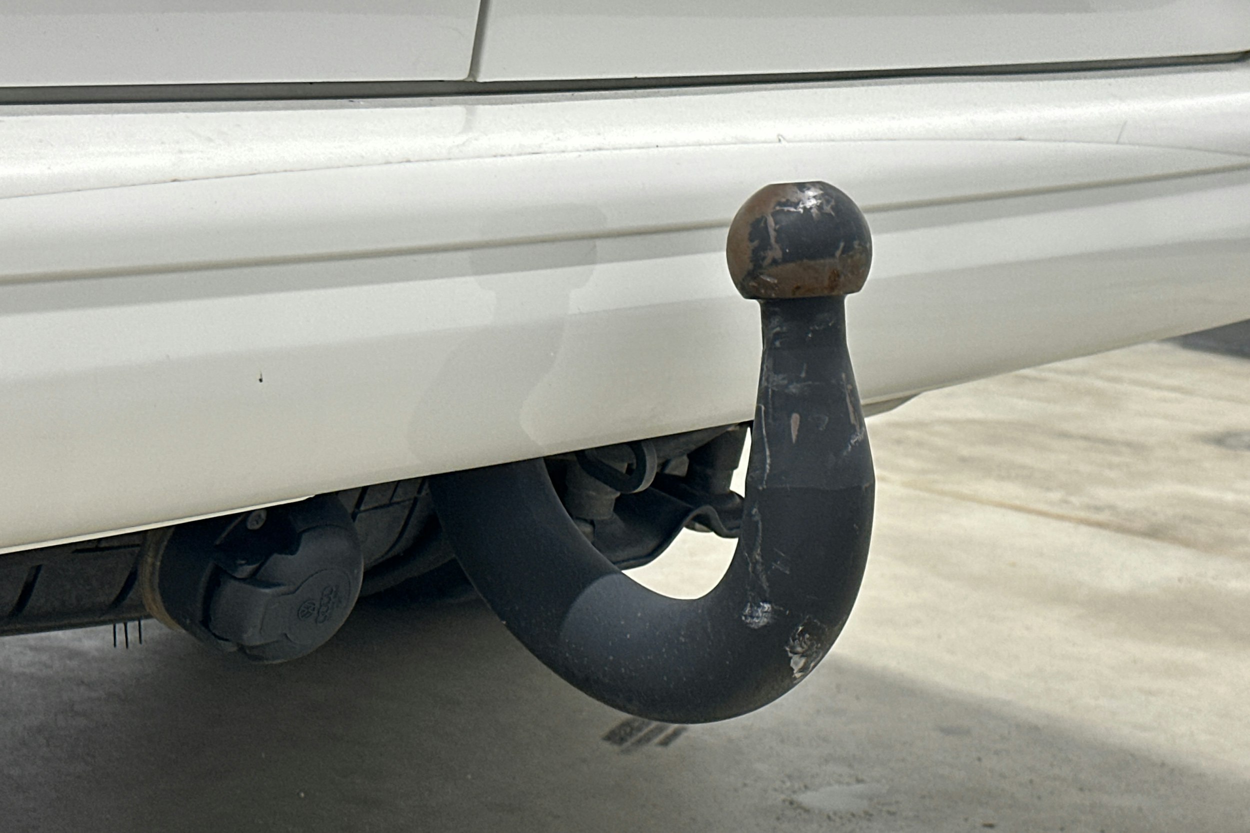 valkoinen Volkswagen Caravelle 2022 kuva 27.