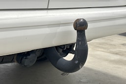 valkoinen Volkswagen Caravelle 2022 kuva 27.